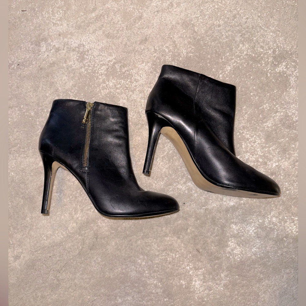 Banana Republic Booties